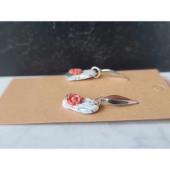 Polymer Clay Floral Dangling Pierced Earrings New - Picture 3 of 10